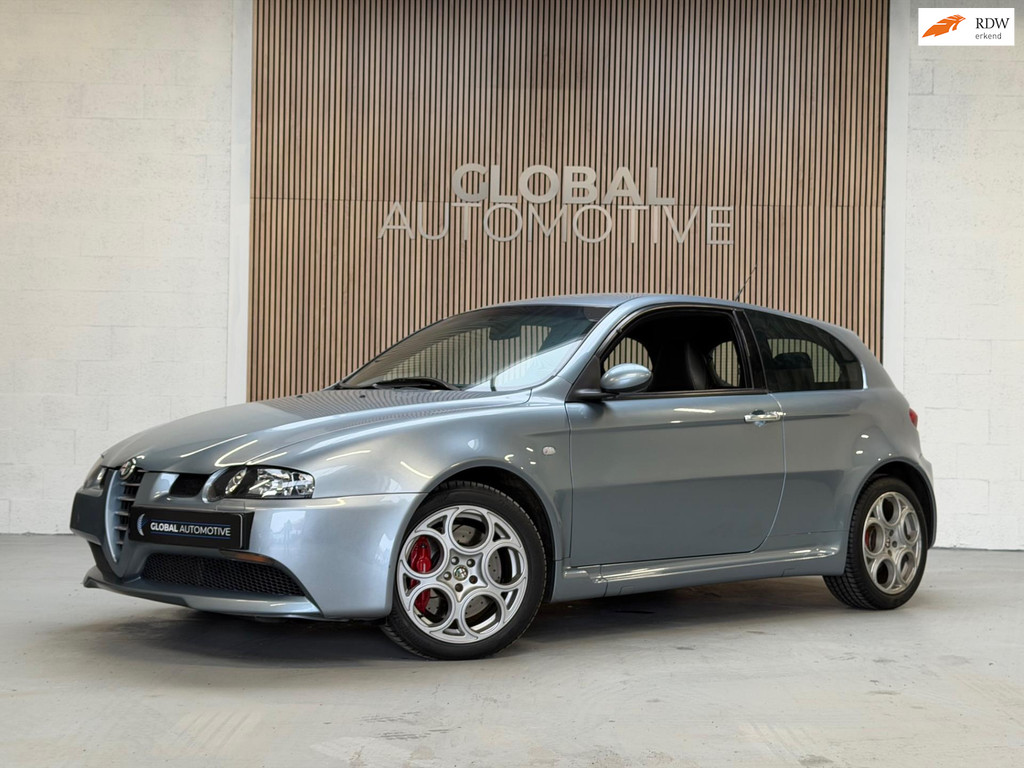 Alfa Romeo 147 3.2 V6 GTA - ZWART LEER - HANDGESCHAKELD 44186816-0.jpg | Global Automotive