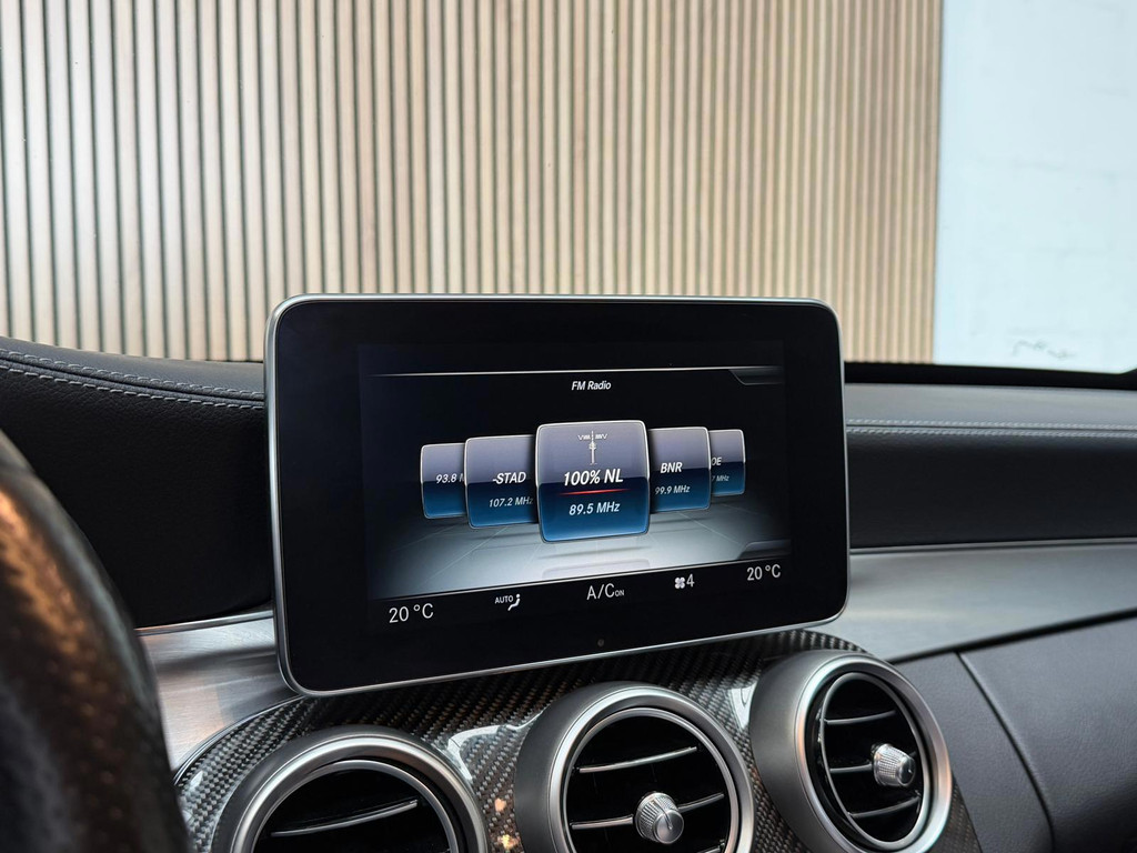Mercedes-Benz C-Klasse Estate AMG 63 - PANO - SCHAALSTOELEN - BURMESTER 53433695-12.jpg | Global Automotive