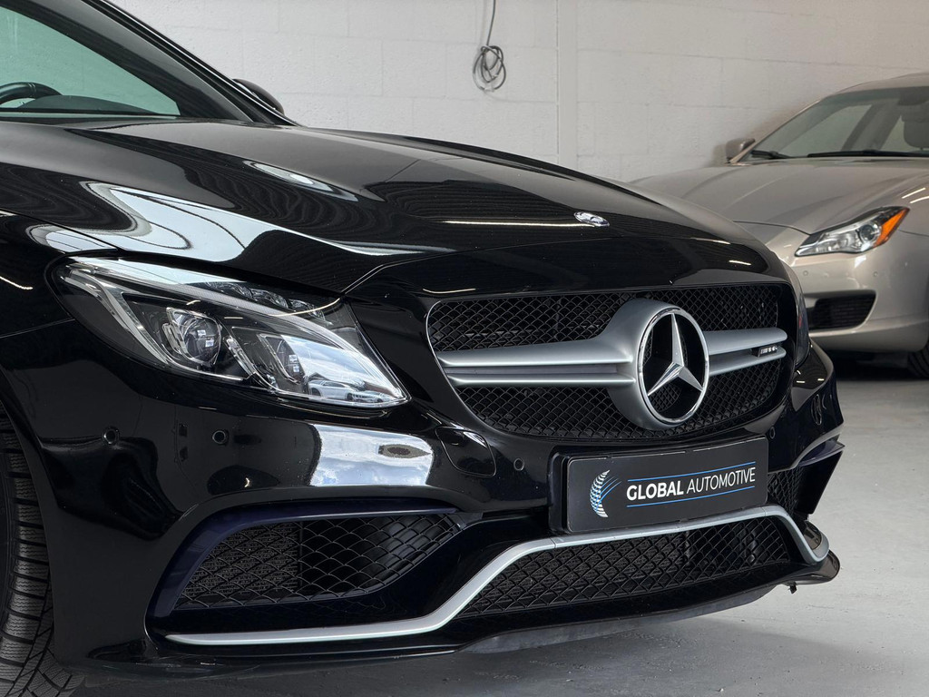 Mercedes-Benz C-Klasse Estate AMG 63 - PANO - SCHAALSTOELEN - BURMESTER 53433695-25.jpg | Global Automotive
