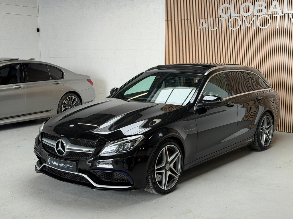 Mercedes-Benz C-Klasse Estate AMG 63 - PANO - SCHAALSTOELEN - BURMESTER 53433695-28.jpg | Global Automotive