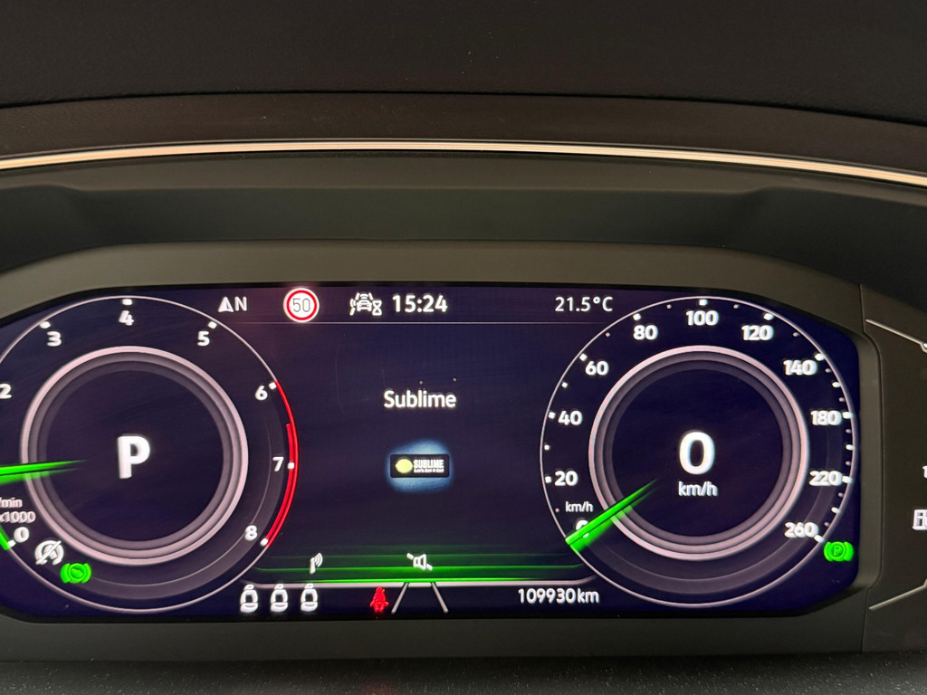 Volkswagen Tiguan Allspace 1.5 TSI R LINE - PANORAMADAK - AUTOMAAT - R-LINE - STOELVENTILATIE 53689114-11.jpg | Global Automotive