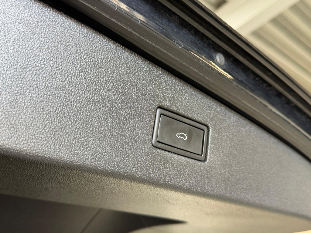 Volkswagen Tiguan Allspace 1.5 TSI R LINE - PANORAMADAK - AUTOMAAT - R-LINE - STOELVENTILATIE 53689114-31.jpg | Global Automotive