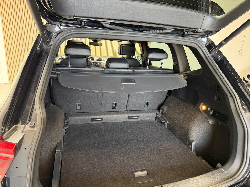 Volkswagen Tiguan Allspace 1.5 TSI R LINE - PANORAMADAK - AUTOMAAT - R-LINE - STOELVENTILATIE 53689114-33.jpg | Global Automotive