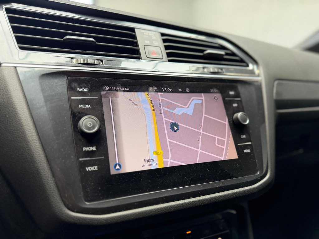 Volkswagen Tiguan Allspace 1.5 TSI R LINE - PANORAMADAK - AUTOMAAT - R-LINE - STOELVENTILATIE 53689114-7.jpg | Global Automotive