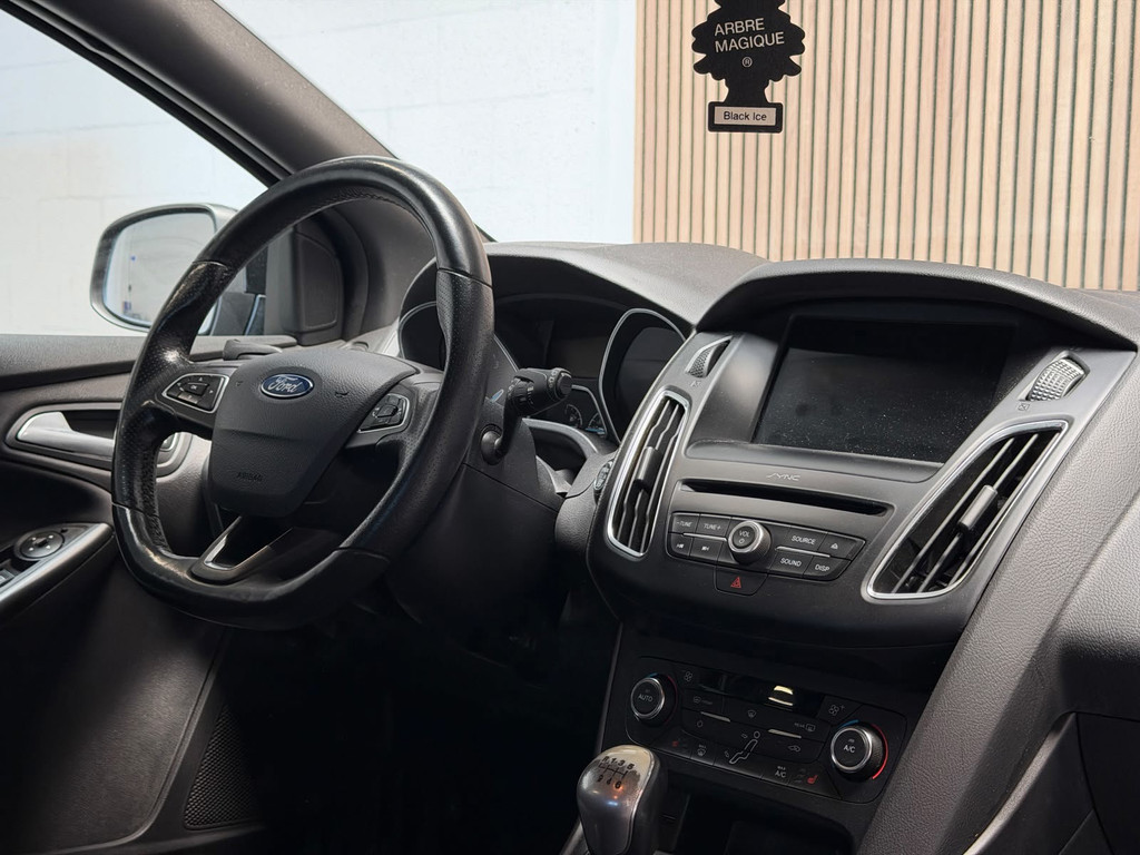 Ford Focus Wagon 1.0 EcoBoost ST Line Business - STUUR STOELVERWARMING - CLIMATE CONTROL 54753738-49.jpg | Global Automotive