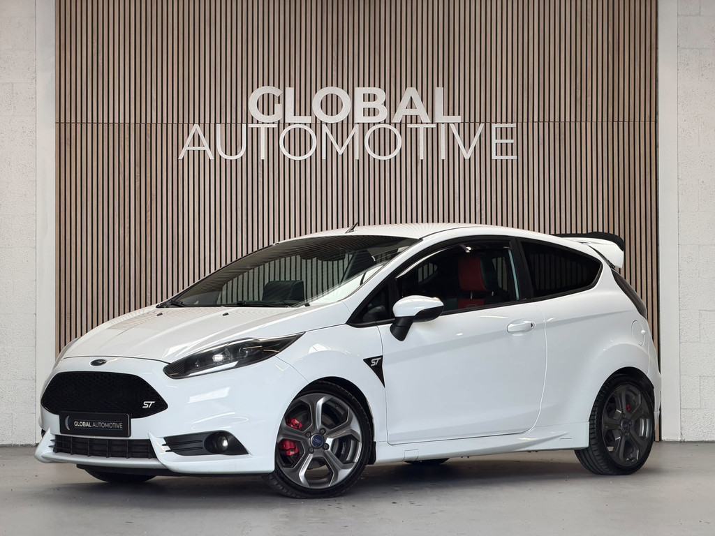 Ford Fiesta 1.6 ST2 - Navi - Climate - PDC 55059360-0.jpg | Global Automotive
