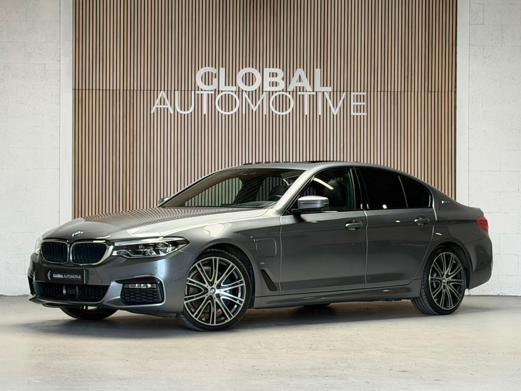 BMW 5 Serie 530e High Executive M sport - 20 INCH - SOFTCLOSE - HEAD UP - SCHUIFDAK 55060585-0.jpg | Global Automotive