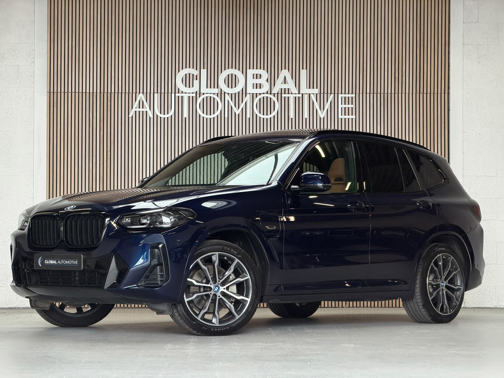 BMW X3 XDrive30e High Executive M Sport - PANO - HARMAN KARDON - TREKHAAK - CARBON - M STOELEN 55765771-0.jpg | Global Automotive