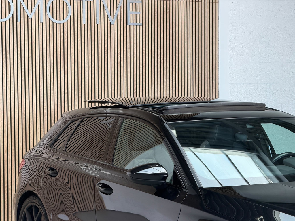 Audi RS3 A3 Sportback 2.5 TFSI quattro - PANO - B&O - HEAD UP - RS STOELEN 55770688-27.jpg | Global Automotive