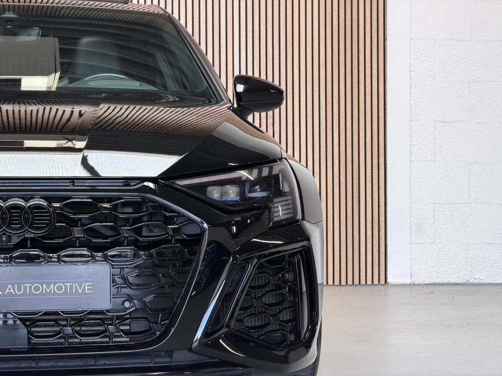 Audi RS3 A3 Sportback 2.5 TFSI quattro - PANO - B&O - HEAD UP - RS STOELEN 55770688-31.jpg | Global Automotive