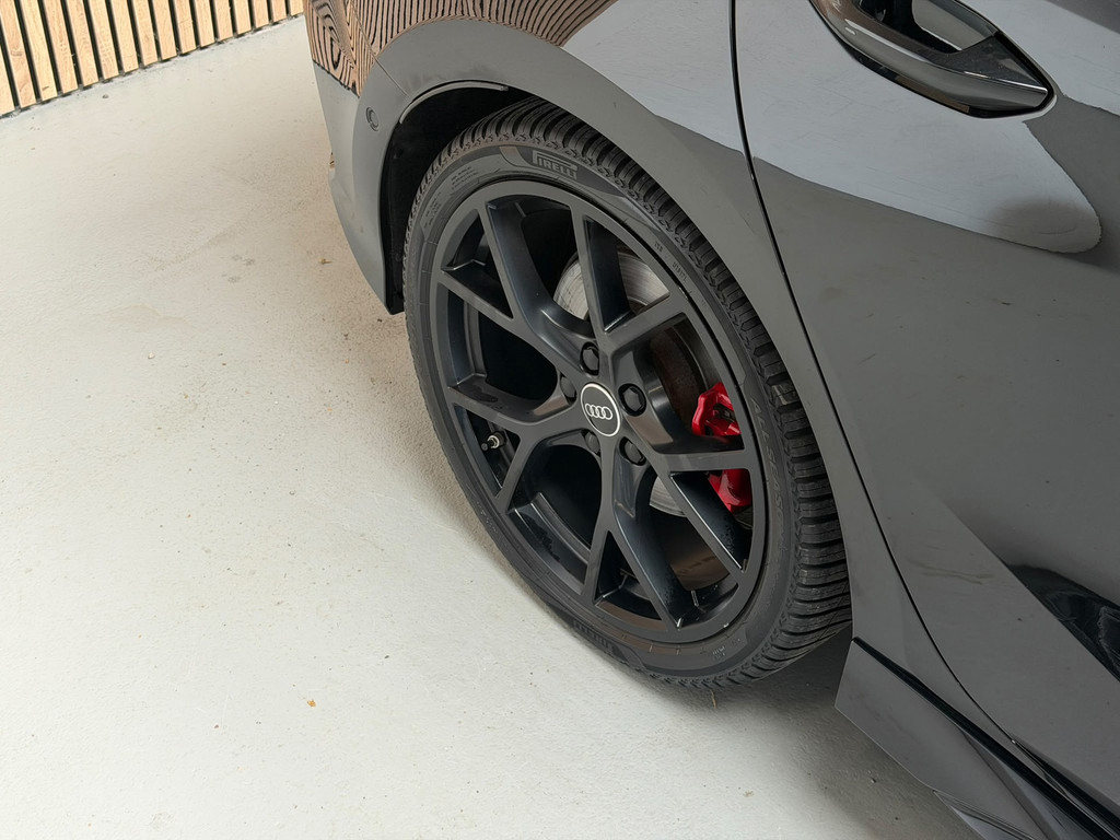Audi RS3 A3 Sportback 2.5 TFSI quattro - PANO - B&O - HEAD UP - RS STOELEN 55770688-43.jpg | Global Automotive