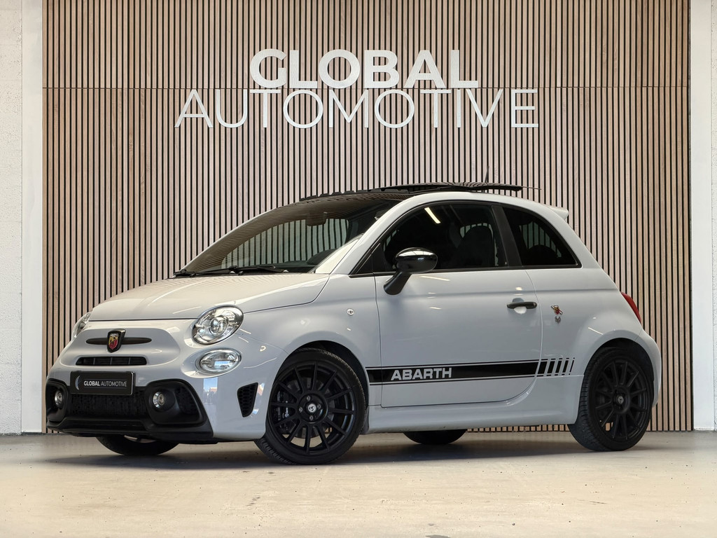 Fiat 500 1.4 T-Jet Abarth 595 Competizione - 180PK - SCHUIFDAK - SABELT - BREMBO - 17 INCH 55805495-0.jpg | Global Automotive