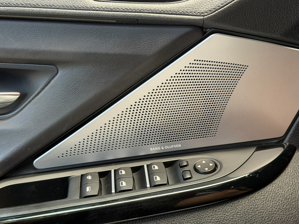 BMW M6 6-serie Cabrio - SOFTCLOSE - BANG & OLUFSEN - CAMERA - 21 INCH 55952463-6.jpg | Global Automotive