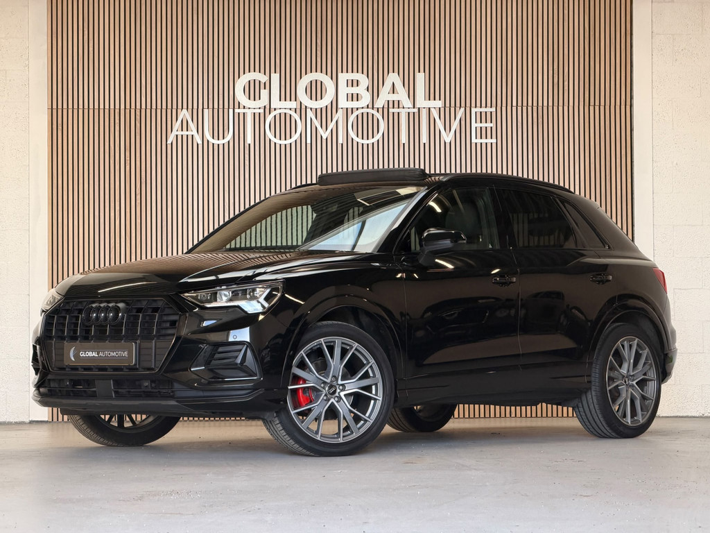 Audi Q3 35 TFSI S Line Pro Line S - Panoramadak - 19 INCH - Stoelverwarming - Sfeerverlichting 57135078-0.jpg | Global Automotive