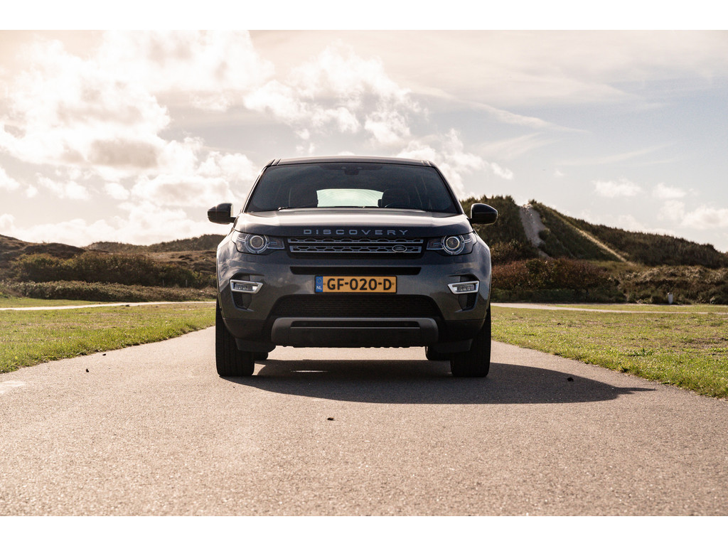 Land Rover Discovery Sport 2.0 Si4 4WD HSE Luxury - MERIDIAN AUDIO - LEDER - PANORAMADAK - 20 INCH - CAMERA 57163311-0.jpg | Global Automotive
