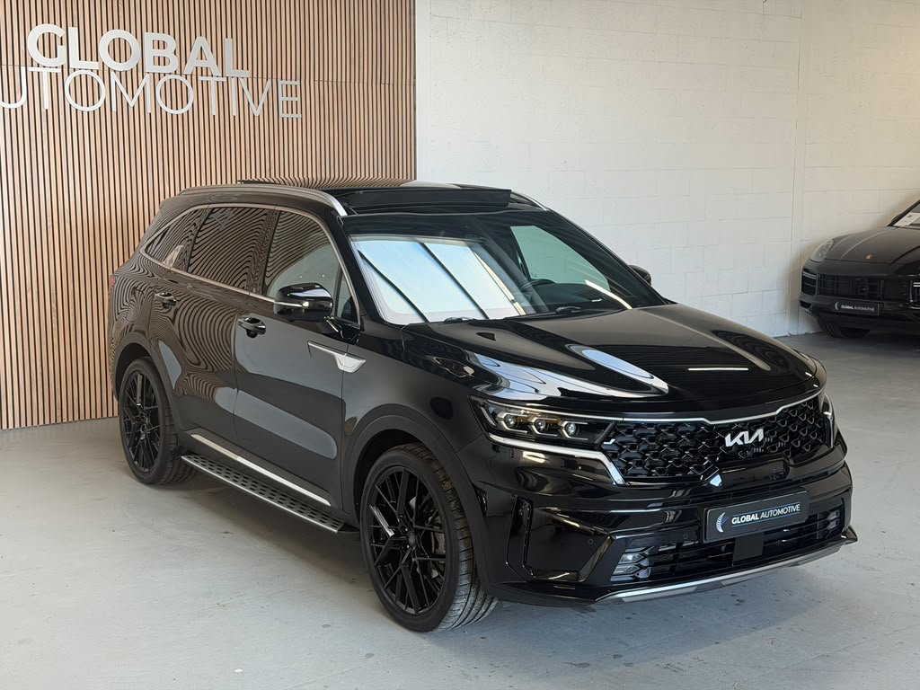 Kia Sorento 1.6 T-GDI Plug-in Hybrid 4WD PLATINUM - LEDER - PANORAMADAK - 360 CAMERA - CARPLAY - STOELVENTILATIE 57574147-1.jpg | Global Automotive