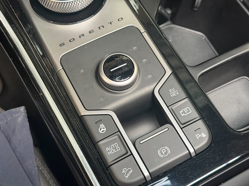 Kia Sorento 1.6 T-GDI Plug-in Hybrid 4WD PLATINUM - LEDER - PANORAMADAK - 360 CAMERA - CARPLAY - STOELVENTILATIE 57574147-17.jpg | Global Automotive