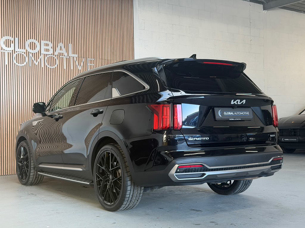 Kia Sorento 1.6 T-GDI Plug-in Hybrid 4WD PLATINUM - LEDER - PANORAMADAK - 360 CAMERA - CARPLAY - STOELVENTILATIE 57574147-22.jpg | Global Automotive