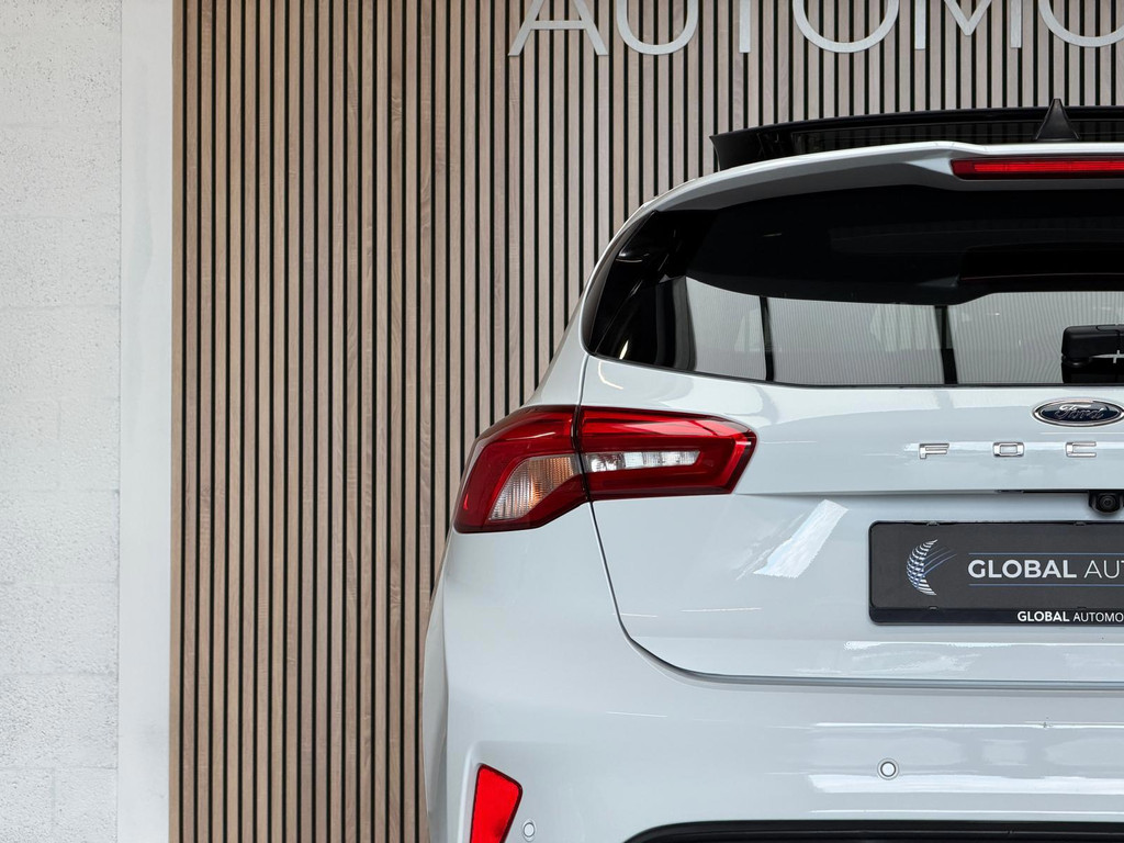 Ford Focus 1.0 EcoBoost ST Line Business - Panoramadak - Camera - ECC 57819027-20.jpg | Global Automotive