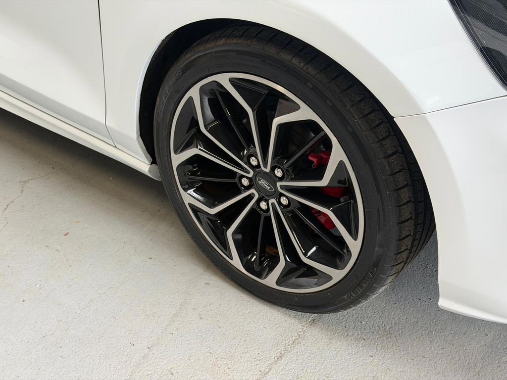 Ford Focus 1.0 EcoBoost ST Line Business - Panoramadak - Camera - ECC 57819027-47.jpg | Global Automotive