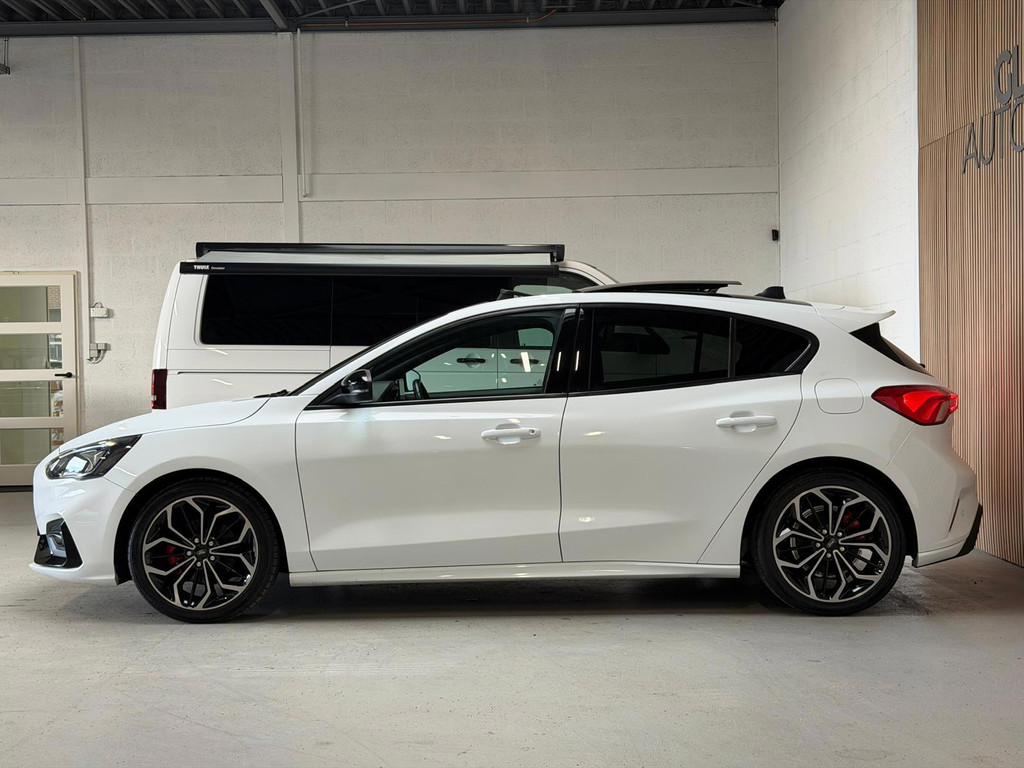 Ford Focus 1.0 EcoBoost ST Line Business - Panoramadak - Camera - ECC 57819027-5.jpg | Global Automotive